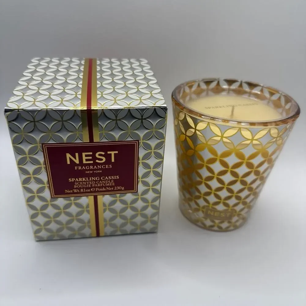 Nest Fragrances Sparkling Cassis Scented Candle, 8.1oz 230g